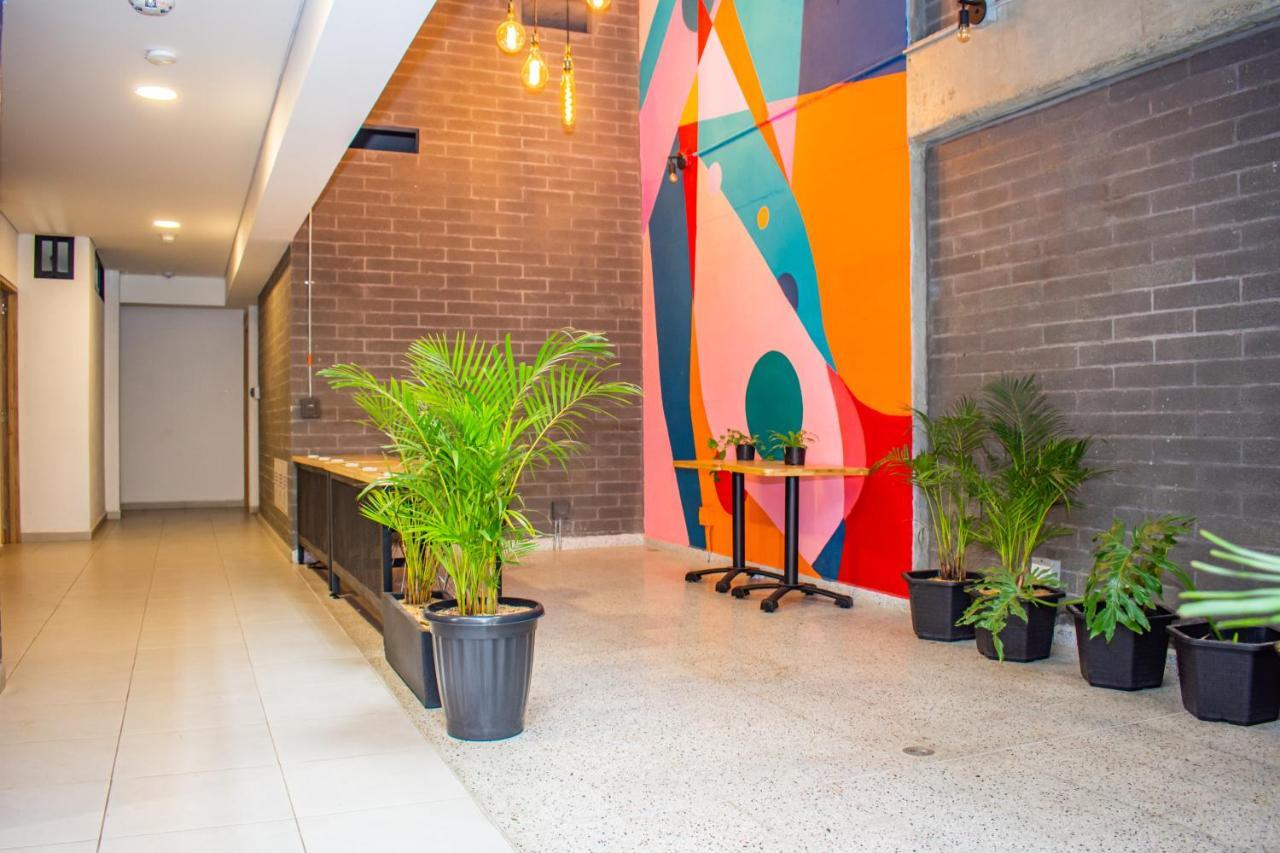 Inverso Cl 47 Coliving Medellín Eksteriør billede