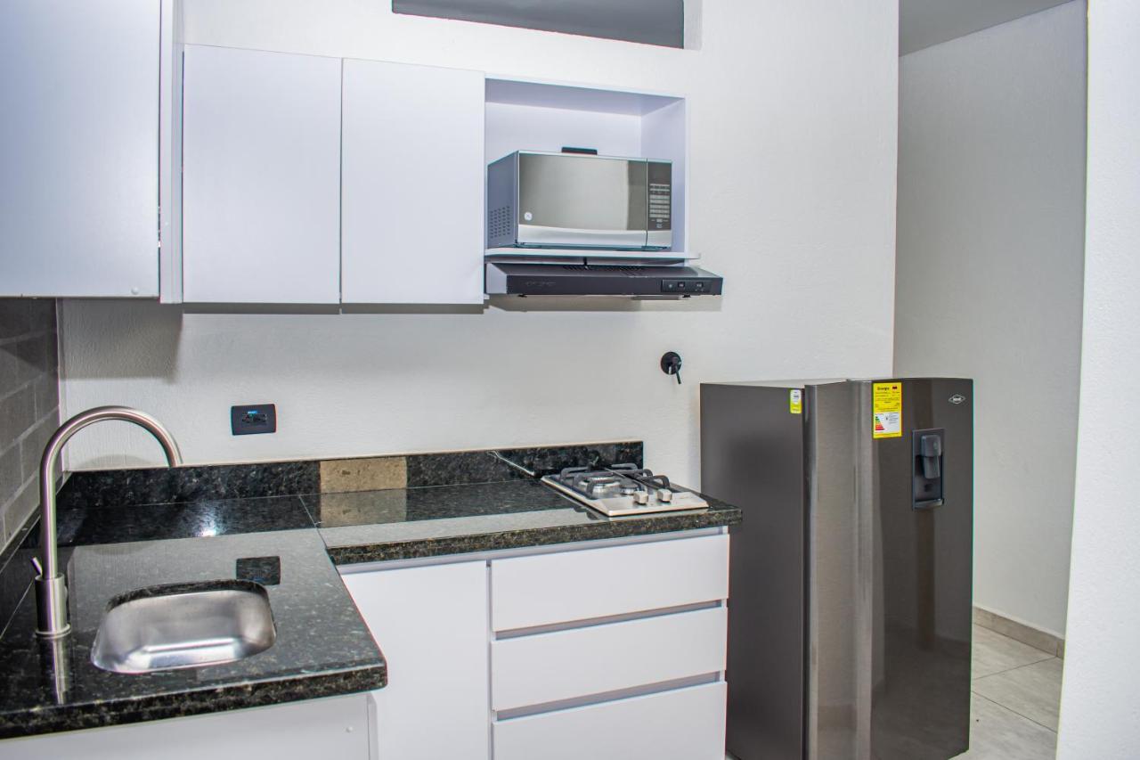 Inverso Cl 47 Coliving Medellín Eksteriør billede