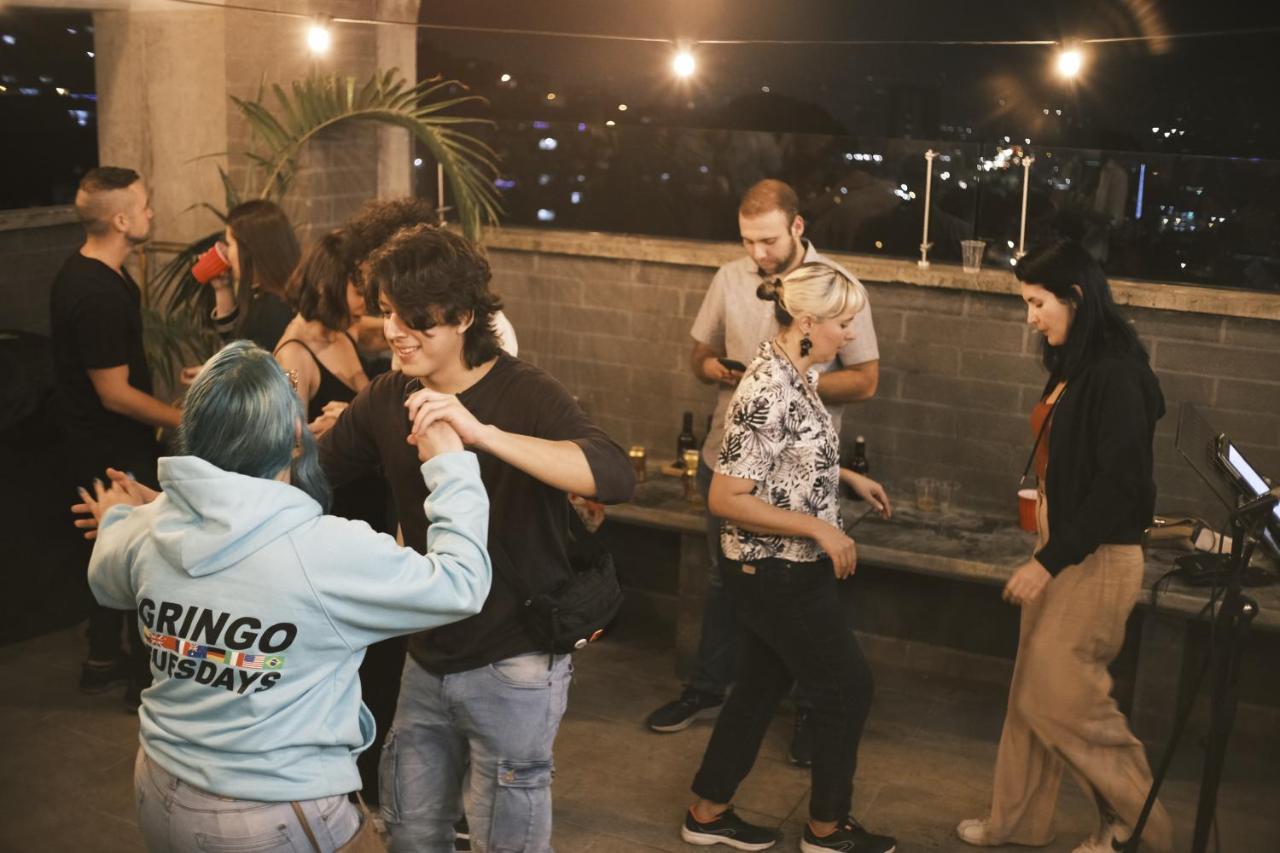 Inverso Cl 47 Coliving Medellín Eksteriør billede